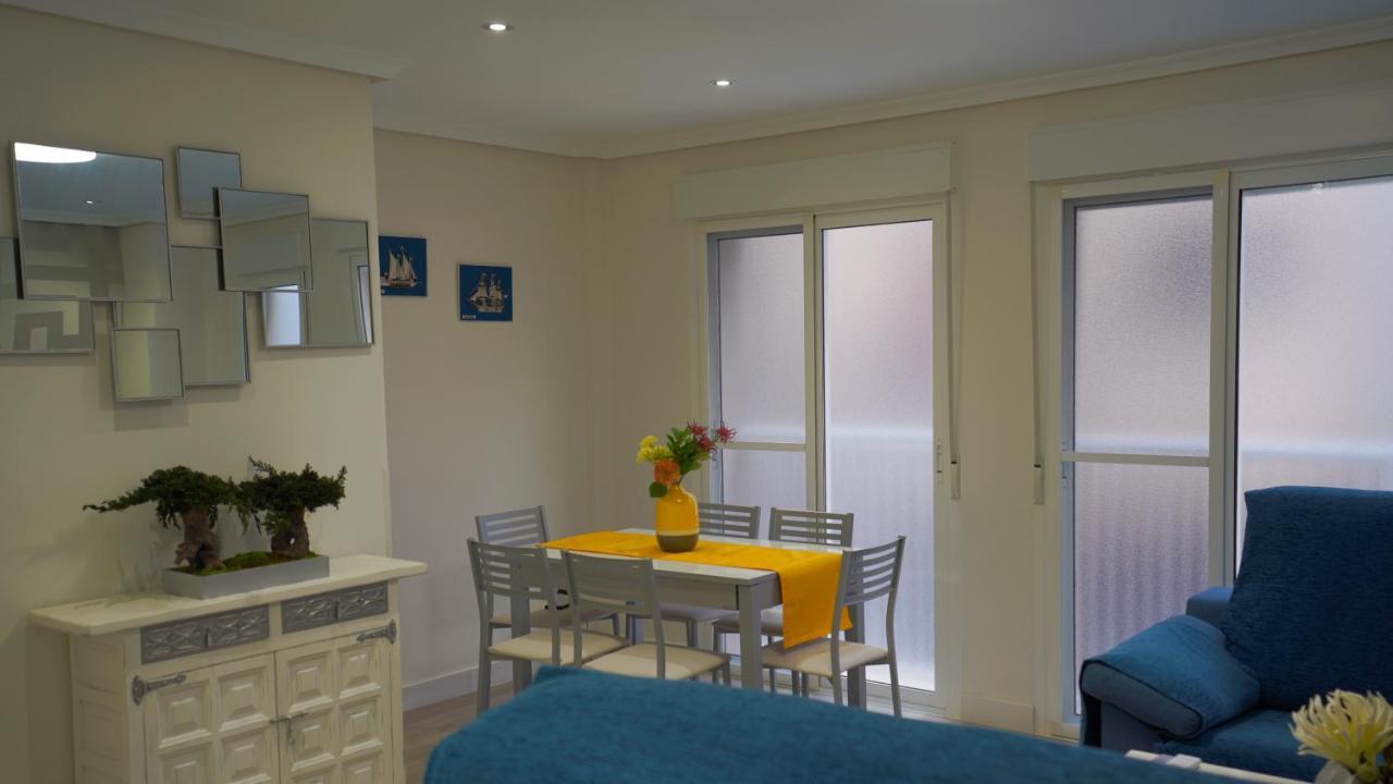 Stylish & Spacious Family Apartment Near Beach & Vibrant Historic Market Аликанте Екстериор снимка