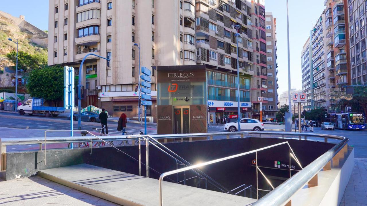 Stylish & Spacious Family Apartment Near Beach & Vibrant Historic Market Аликанте Екстериор снимка